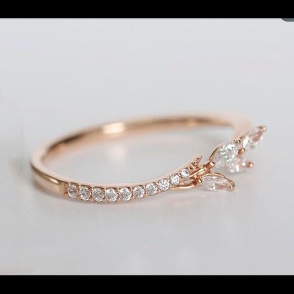 Rose Gold Dainty Marquis Leaf & Branch Ring - Picture 3 of 6